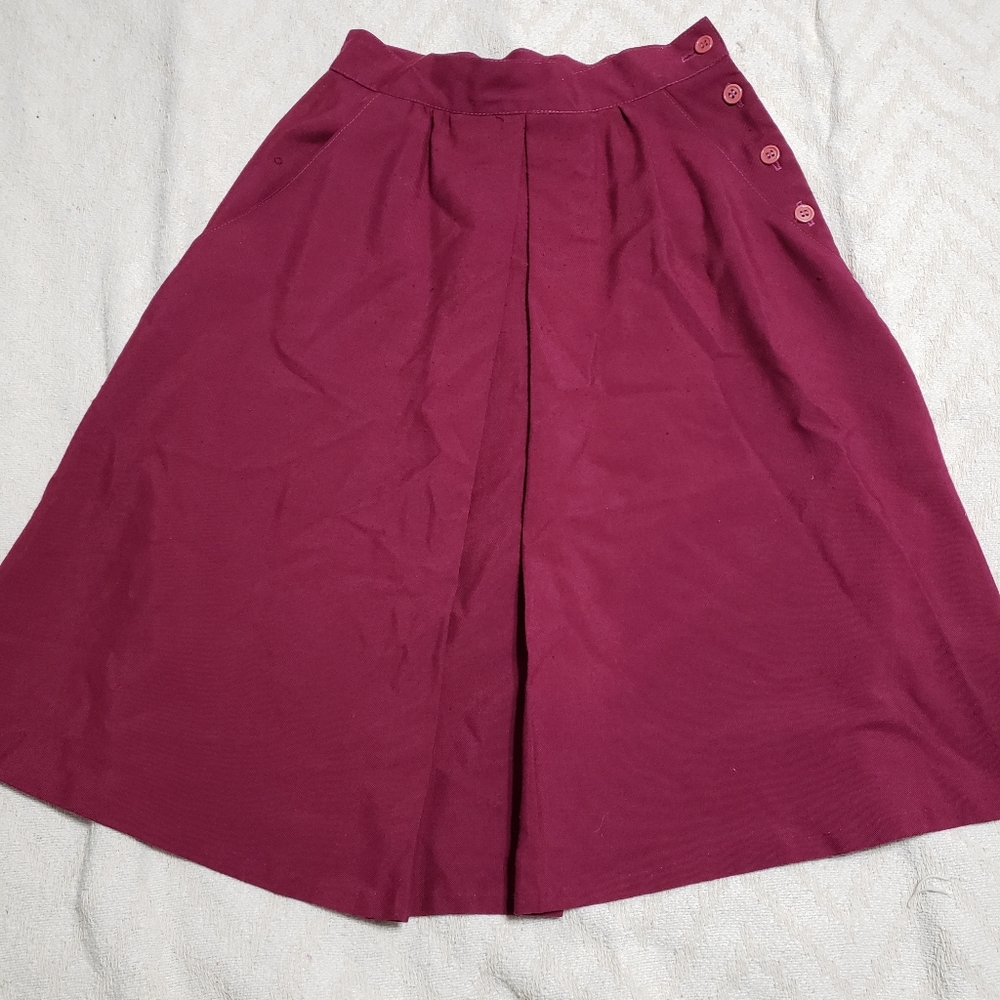 Vintage pleated skirt